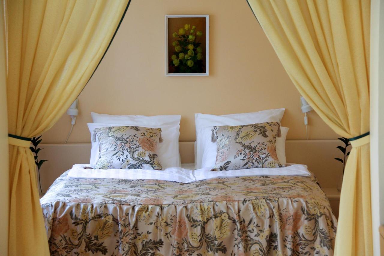 Hotel Nette Pärnu Esterno foto