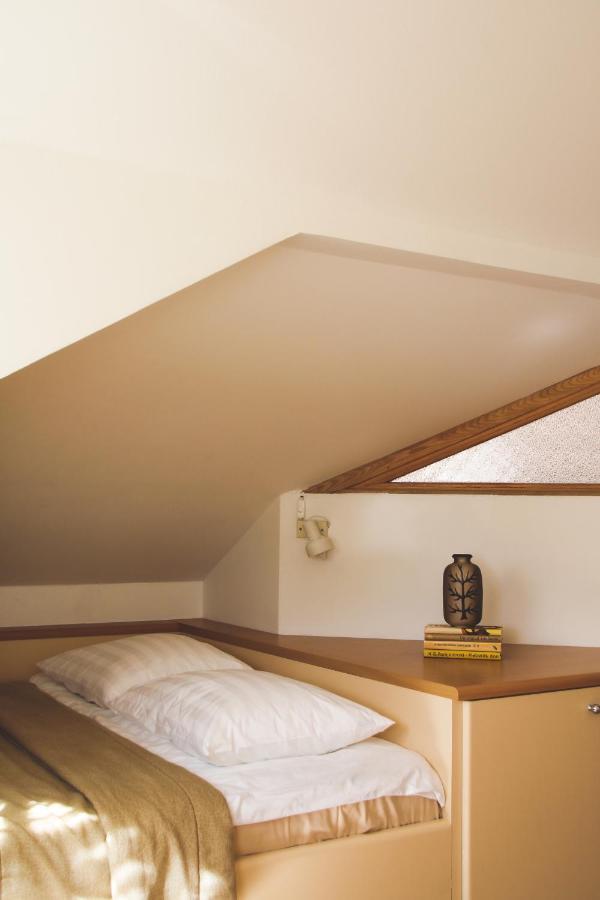Hotel Nette Pärnu Esterno foto