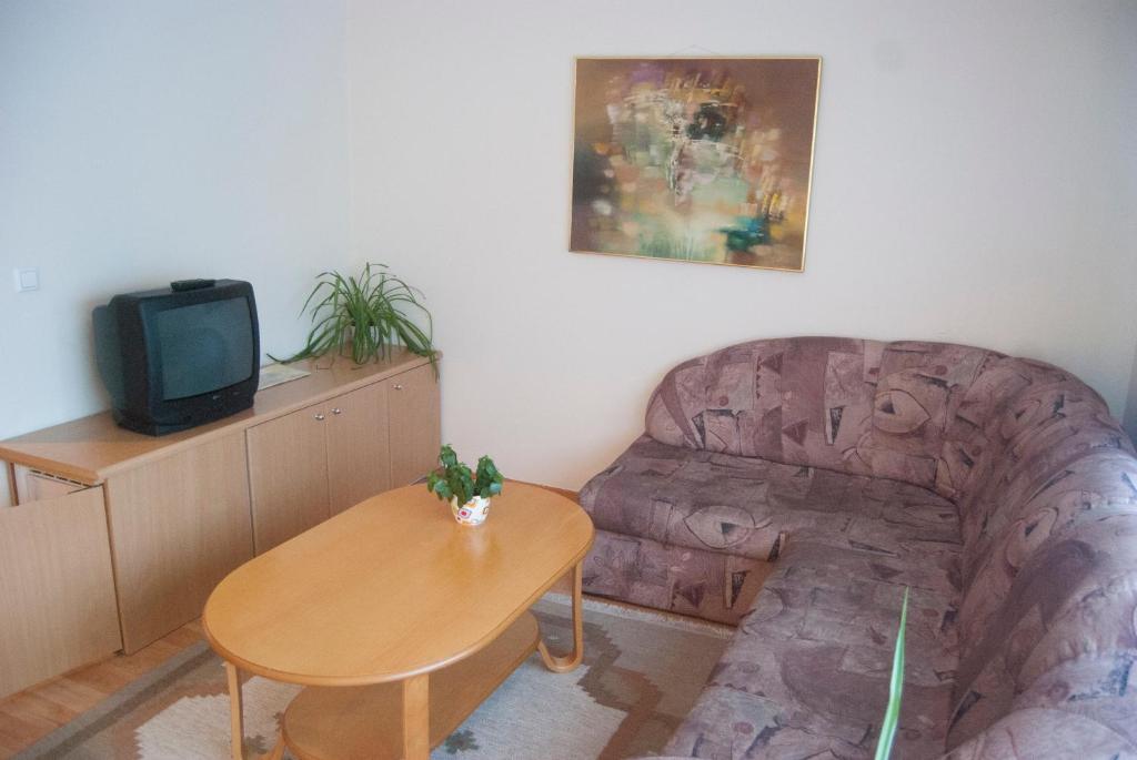 Hotel Nette Pärnu Esterno foto